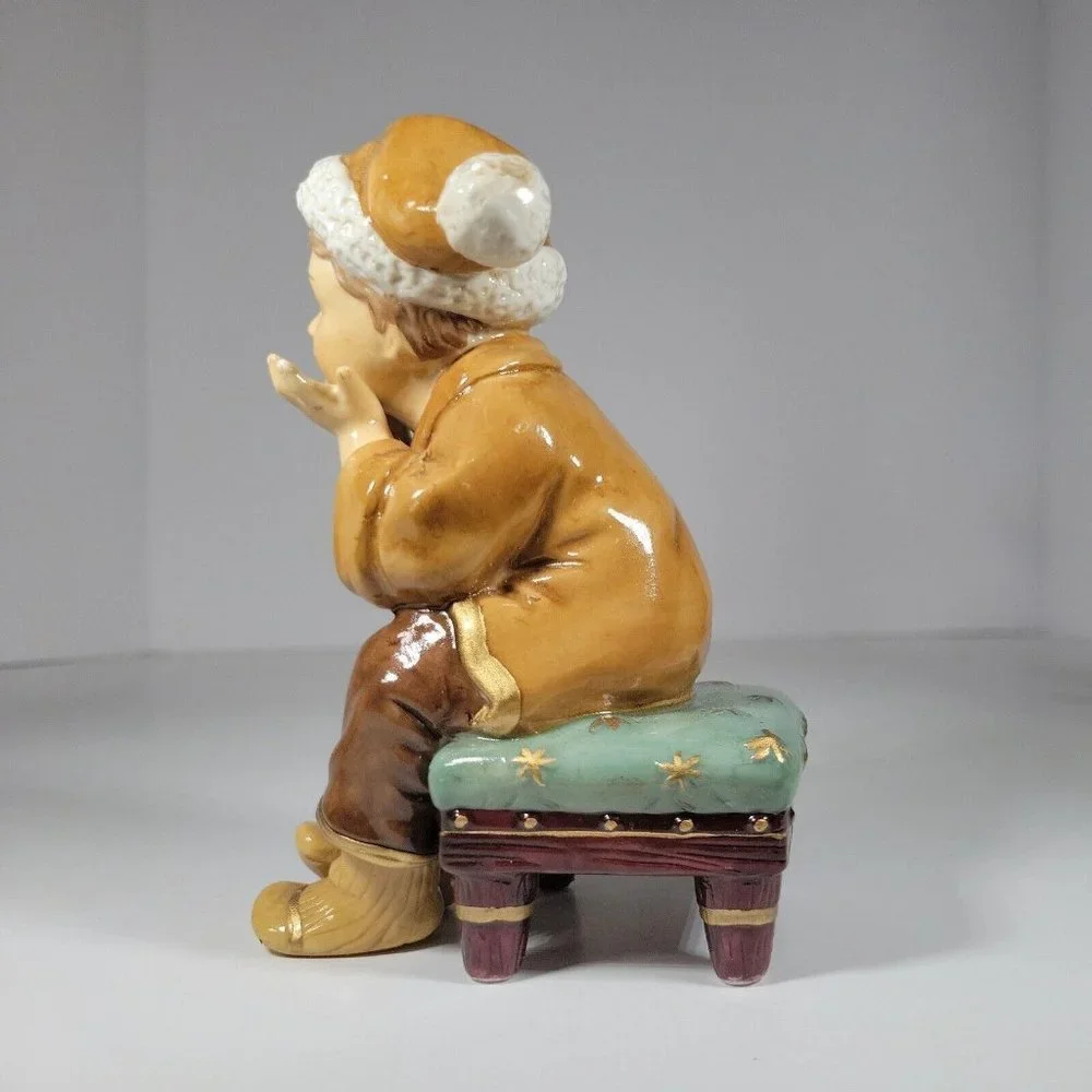 Heritage Mint LTD 2003 Porcelain Christmas Setting 1 REPLACEMENT PIECE Boy Stool